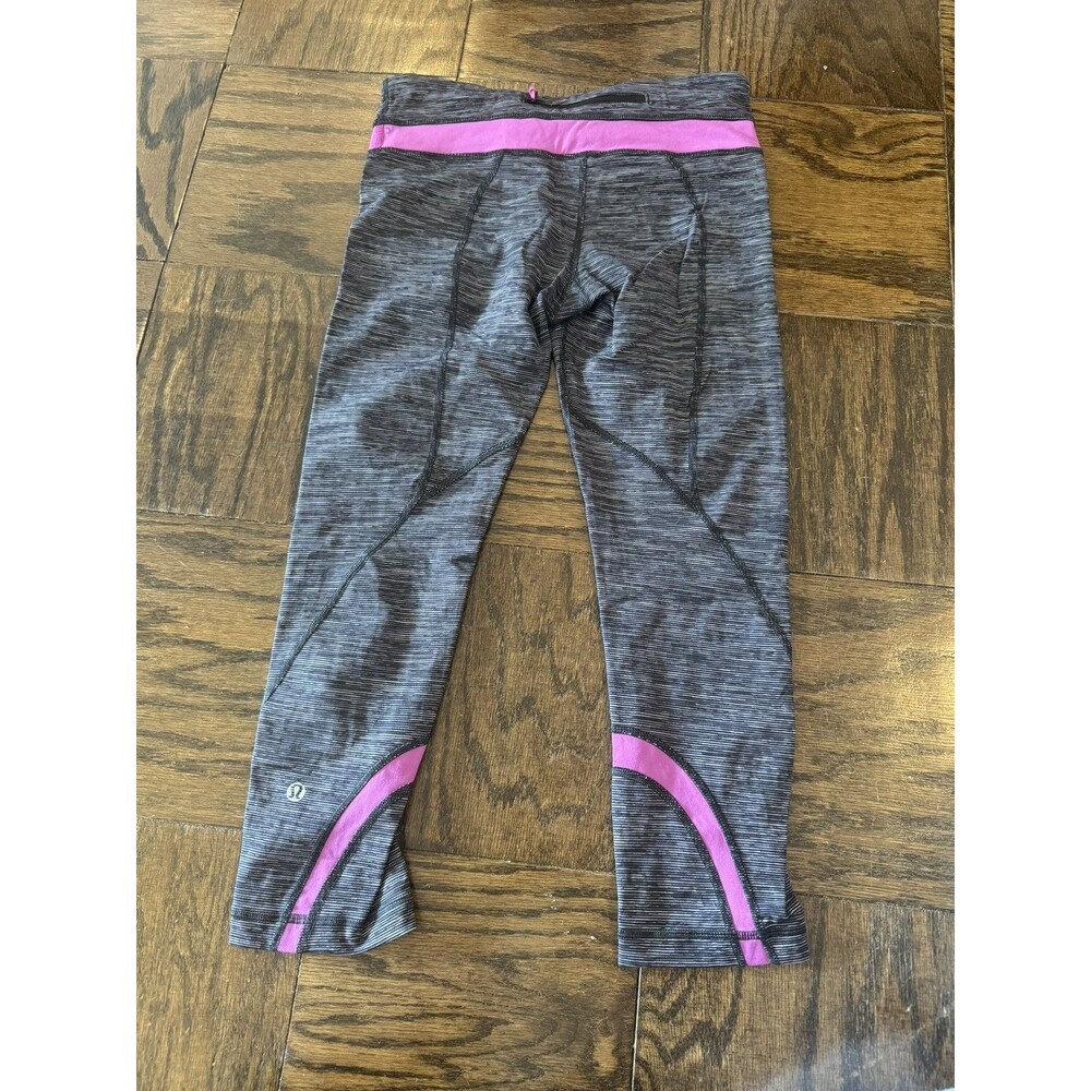 Lululemon Womens Gray Pink Space Dye Athletic Cropped Leggings Size 6 - Picture 2 of 4